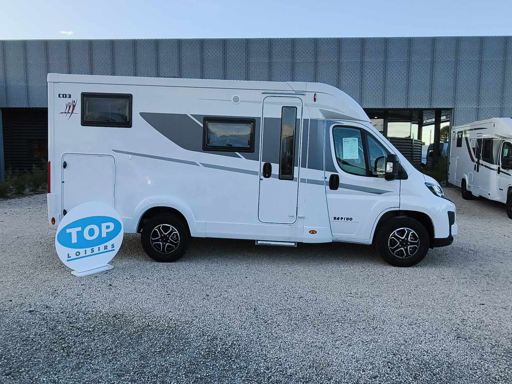 CAMPING CAR RAPIDO C 03