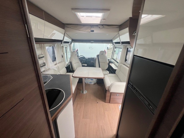 CAMPING CAR RAPIDO 8096 DF