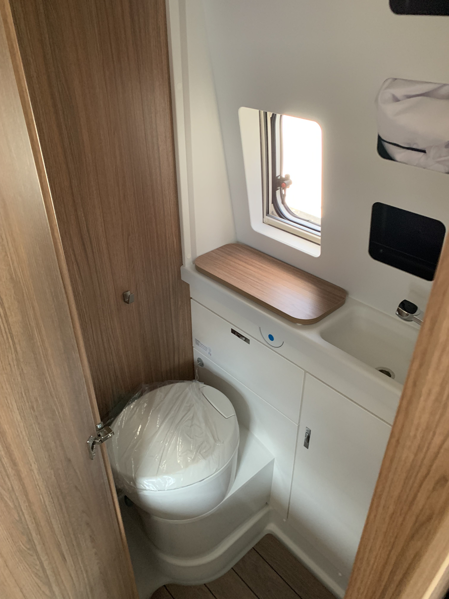 FOURGON WEINSBERG CARABUS 600MQ [FIRE]