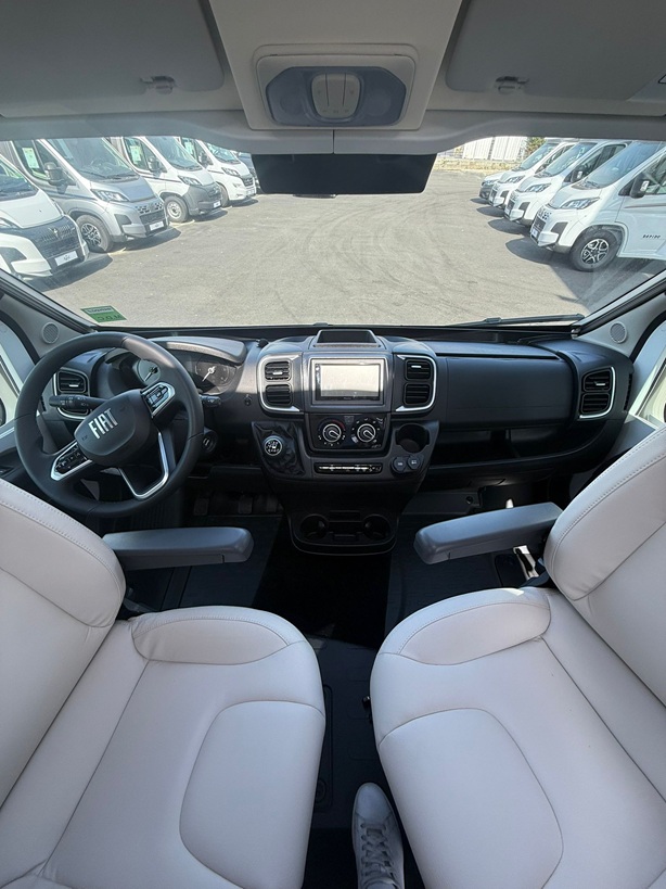 FOURGON DREAMER CAMPER SPORT FUN