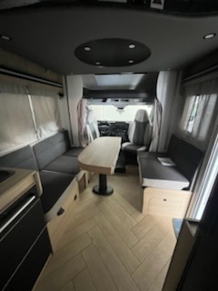 CAMPING CAR CHAUSSON 650 TITANIUM