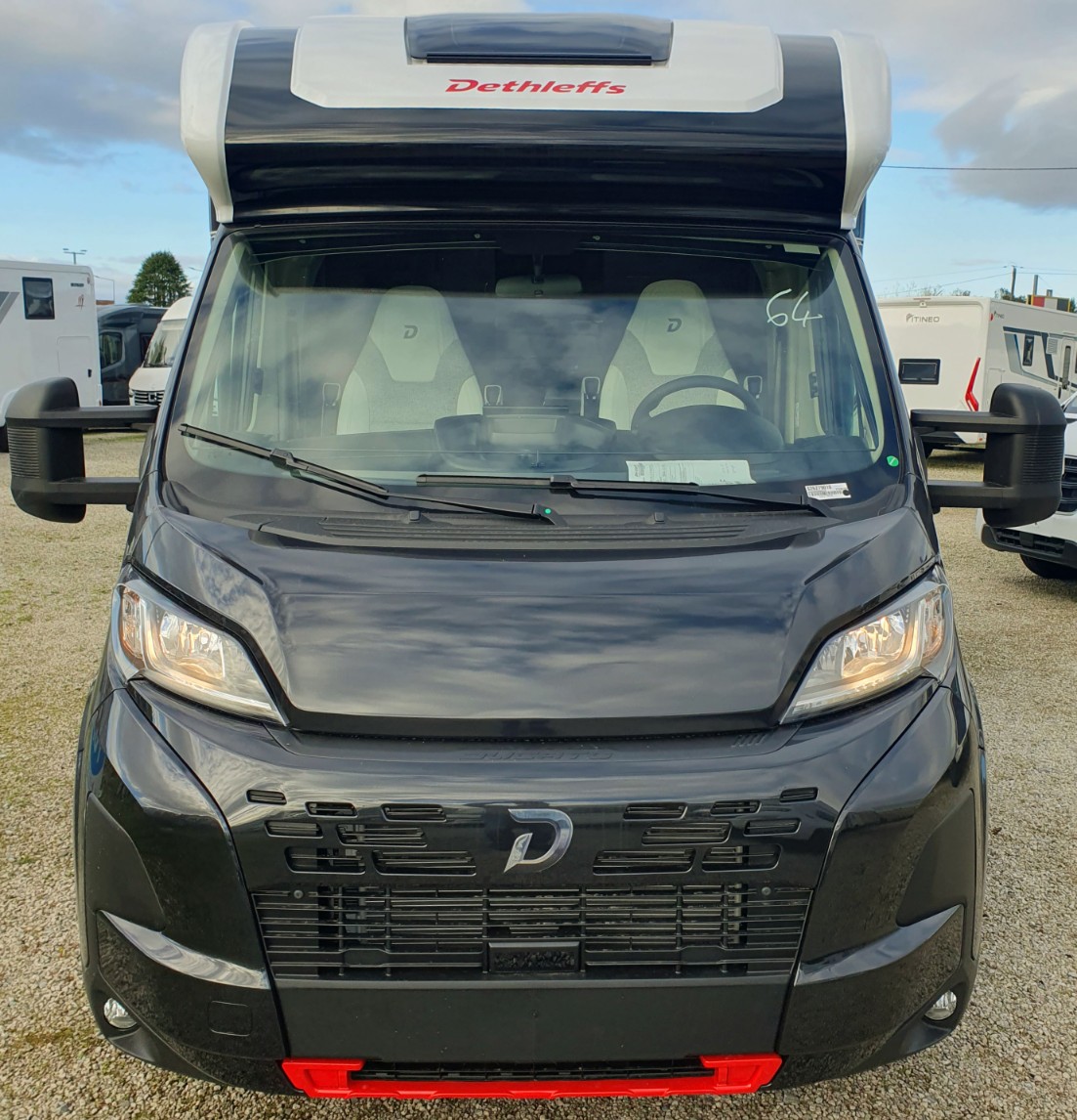 CAMPING CAR DETHLEFFS TREND T7057 DBL