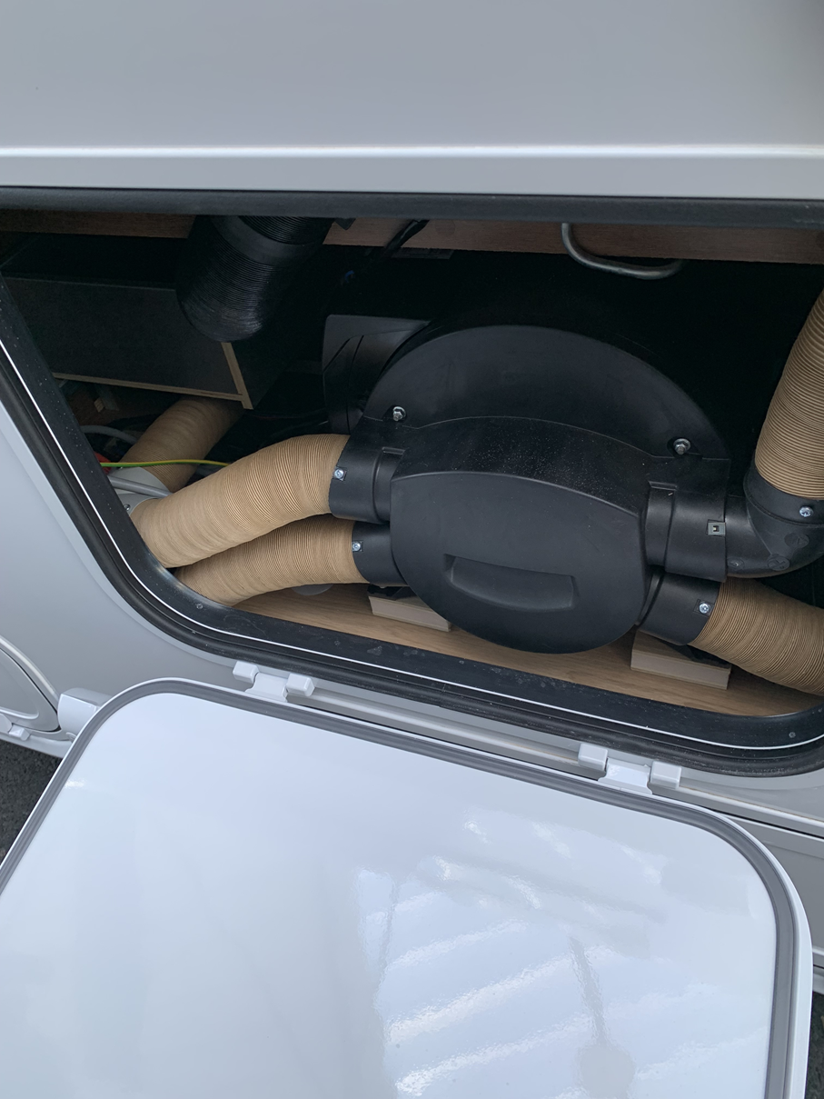 CAMPING CAR RAPIDO I 96 M