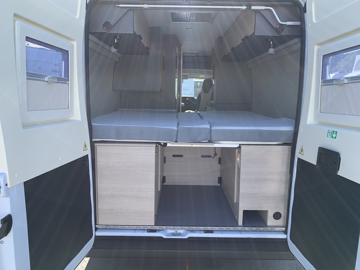 FOURGON DREAMER D68 ANNIVERSAIRE