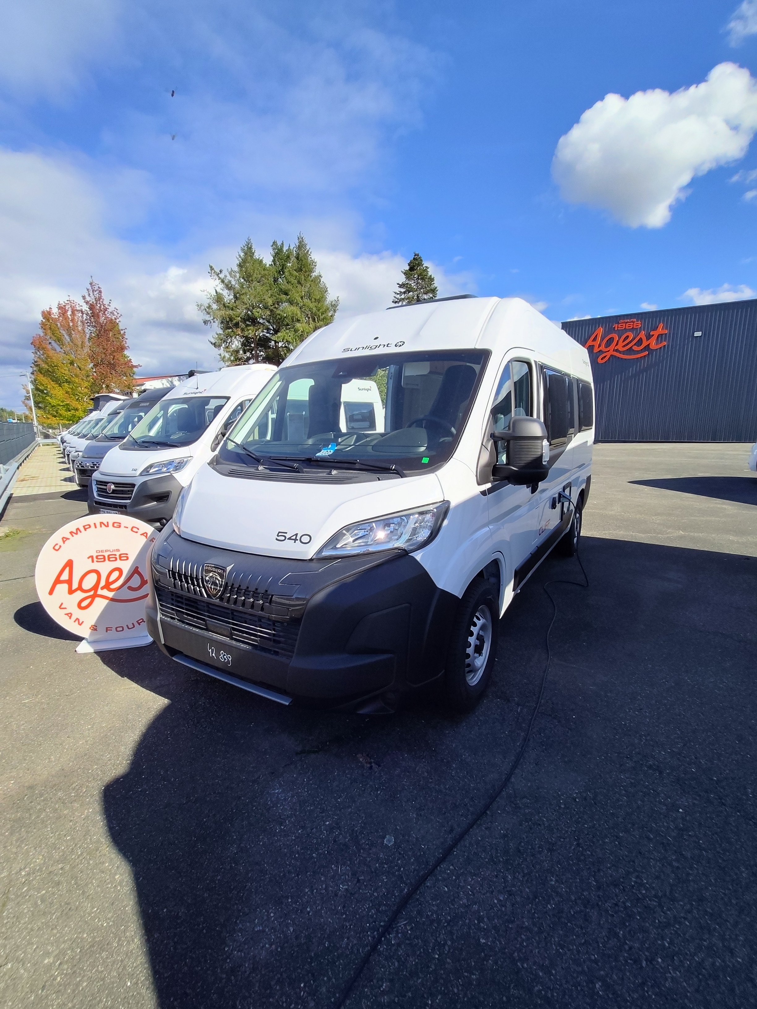 FOURGON SUNLIGHT CLIFF 540
