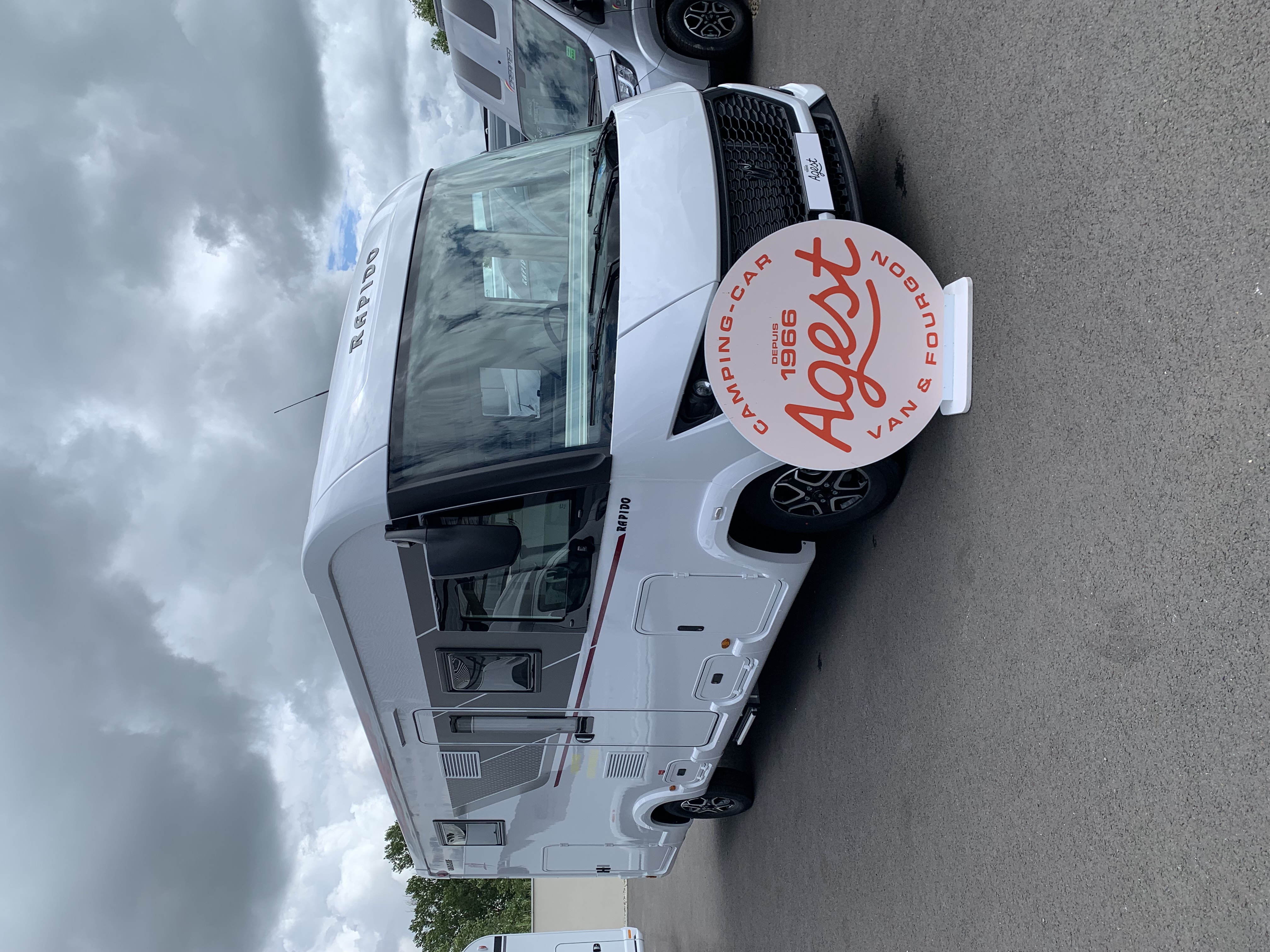 CAMPING CAR RAPIDO 8096 DF