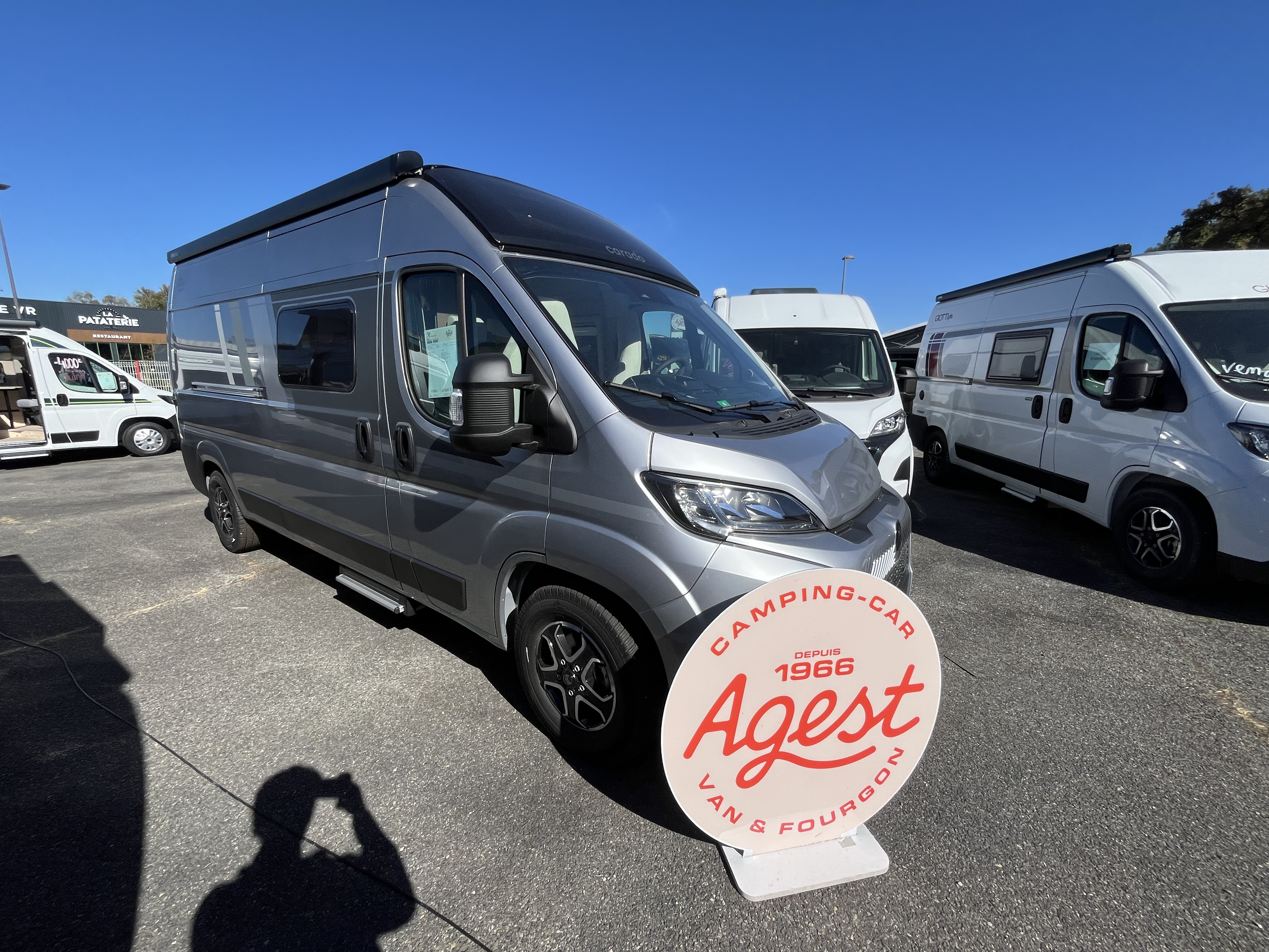 FOURGON CARADO CV 600 PRO + 20 ANS