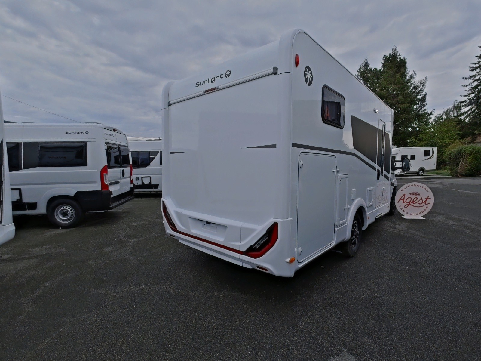 CAMPING CAR SUNLIGHT T 66 S ADVENTURE