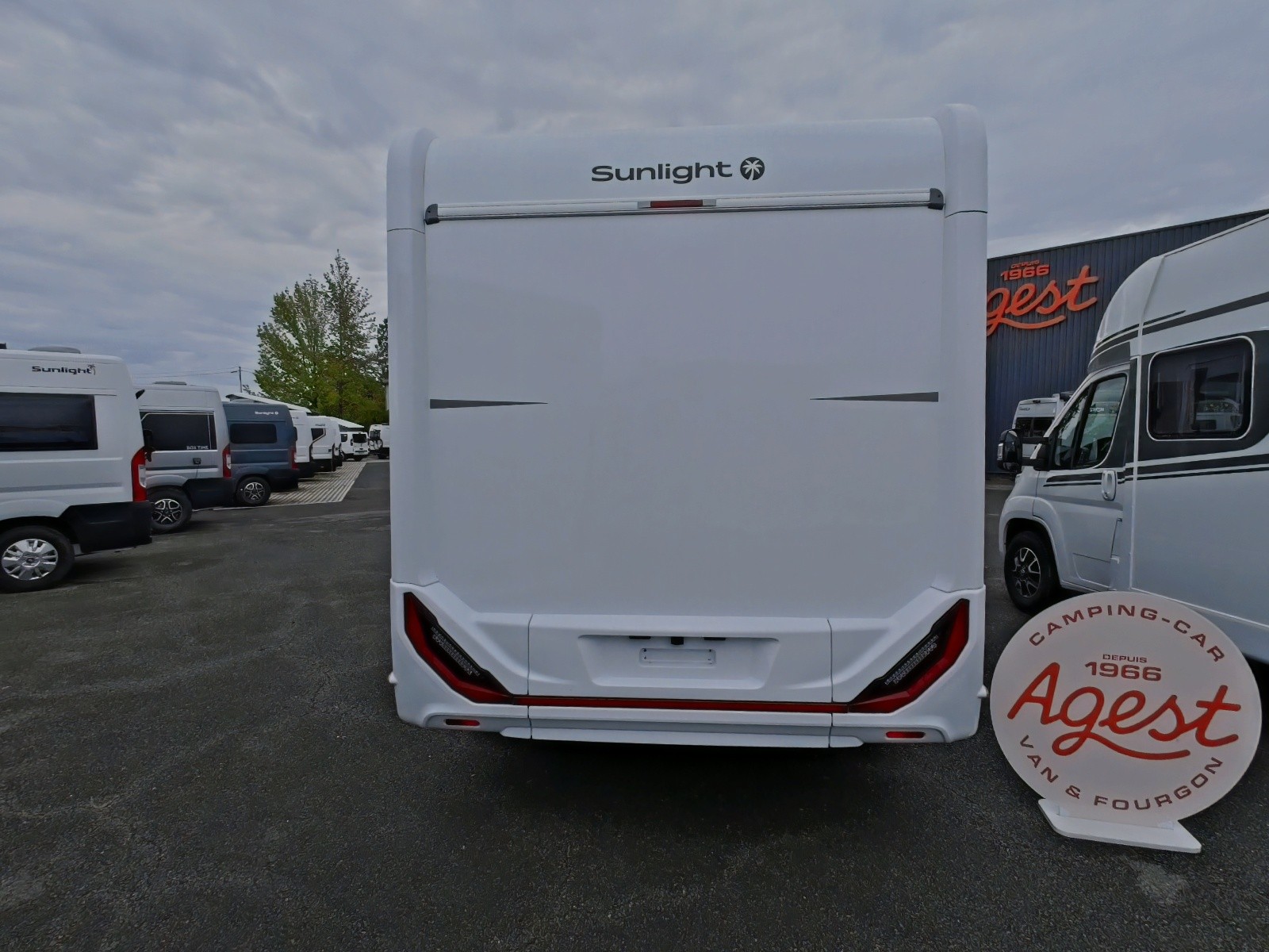 CAMPING CAR SUNLIGHT T 66 S ADVENTURE