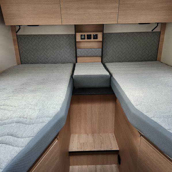 CAMPING CAR RAPIDO C66 I OPTIMUM LINE
