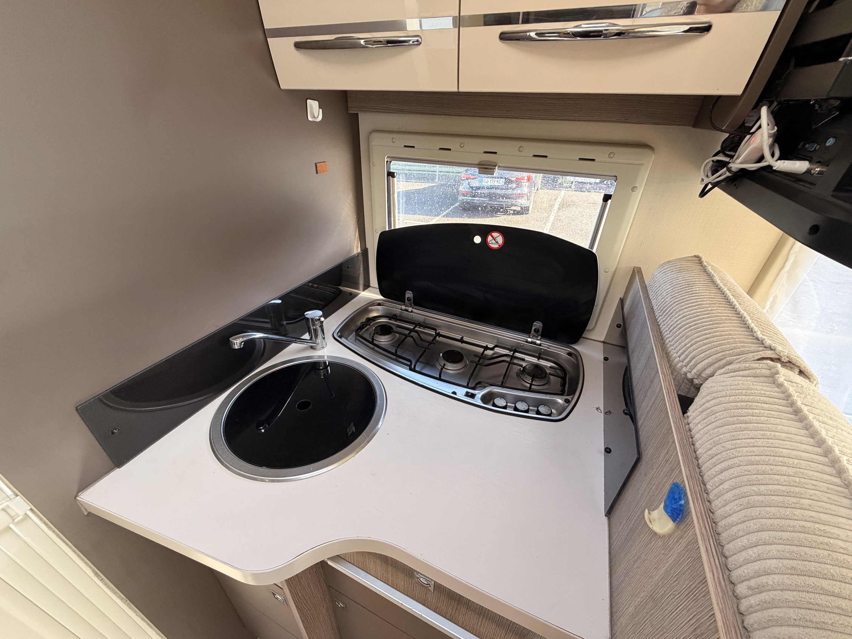 CAMPING CAR CHAUSSON KORUS 530