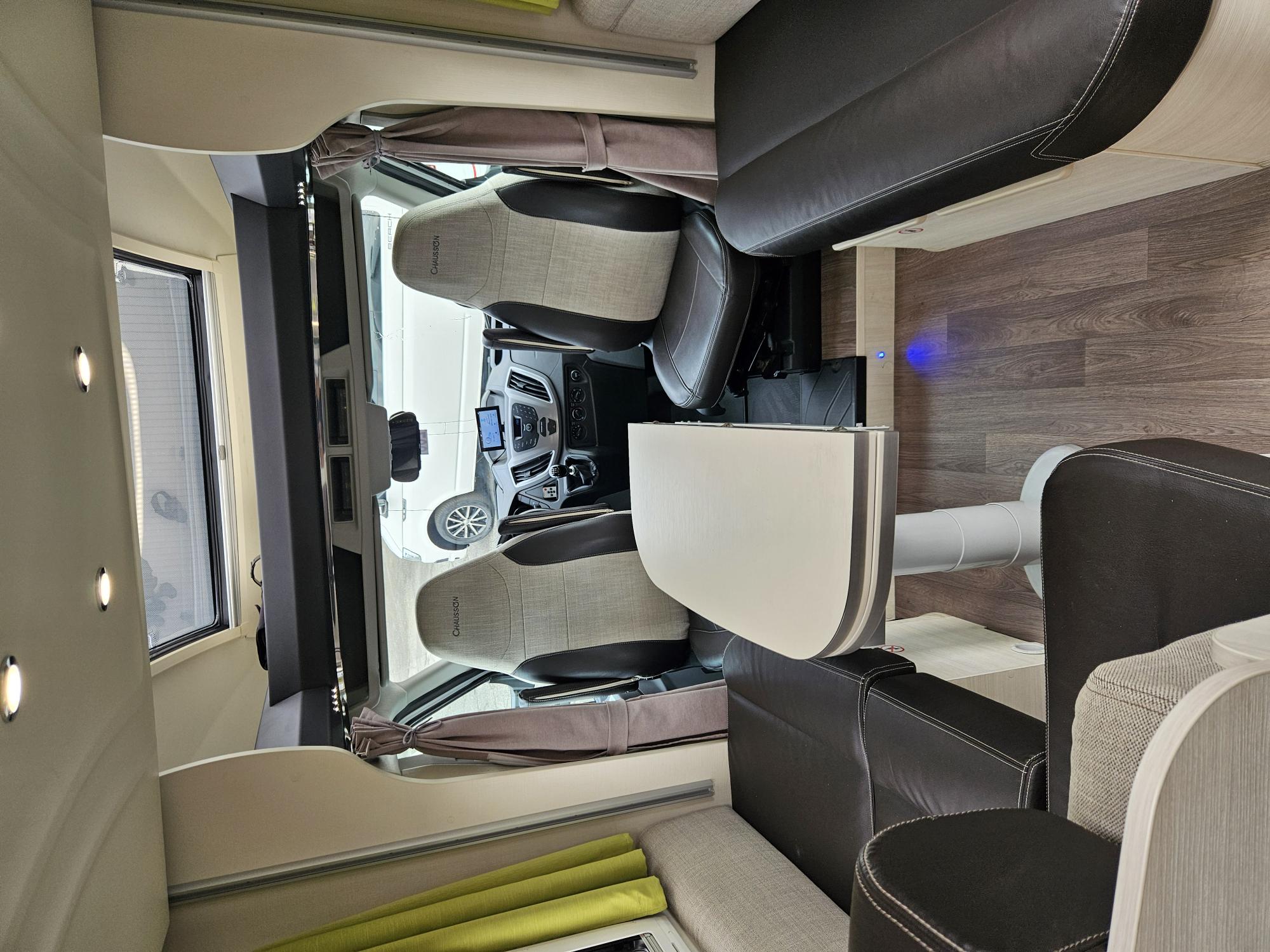 CAMPING CAR CHAUSSON 610 WELCOME