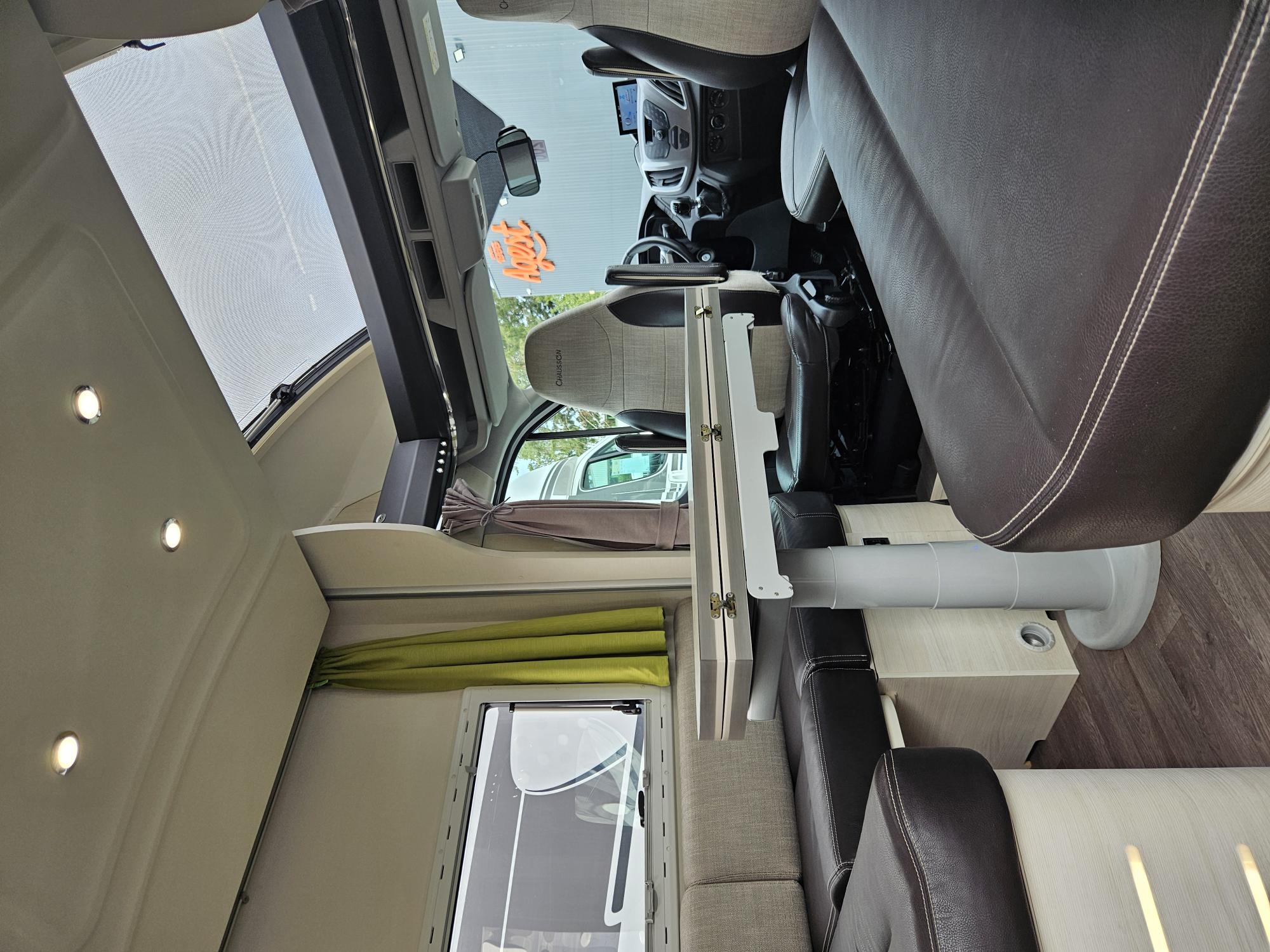 CAMPING CAR CHAUSSON 610 WELCOME