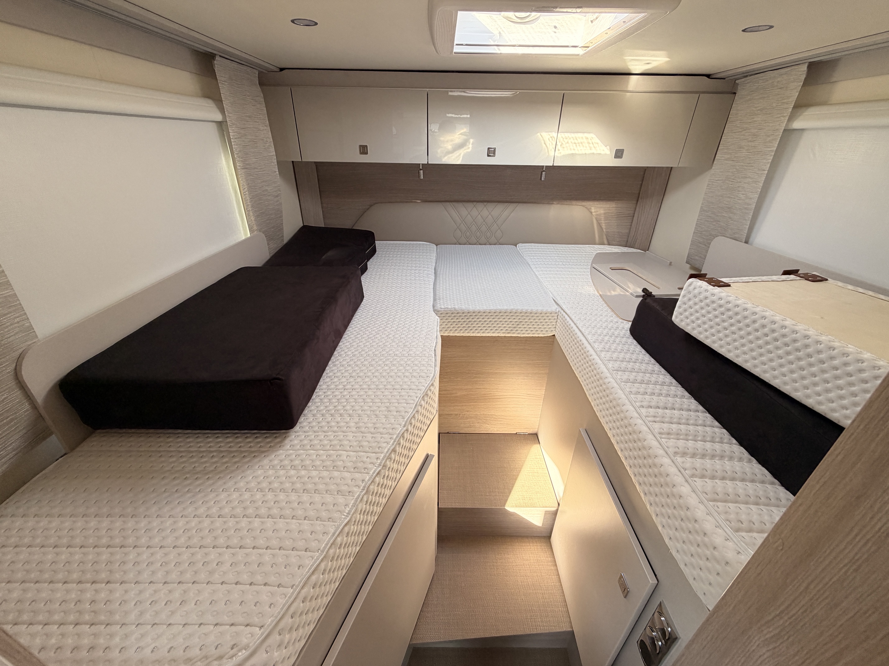 CAMPING CAR BURSTNER LINEO T 620 G