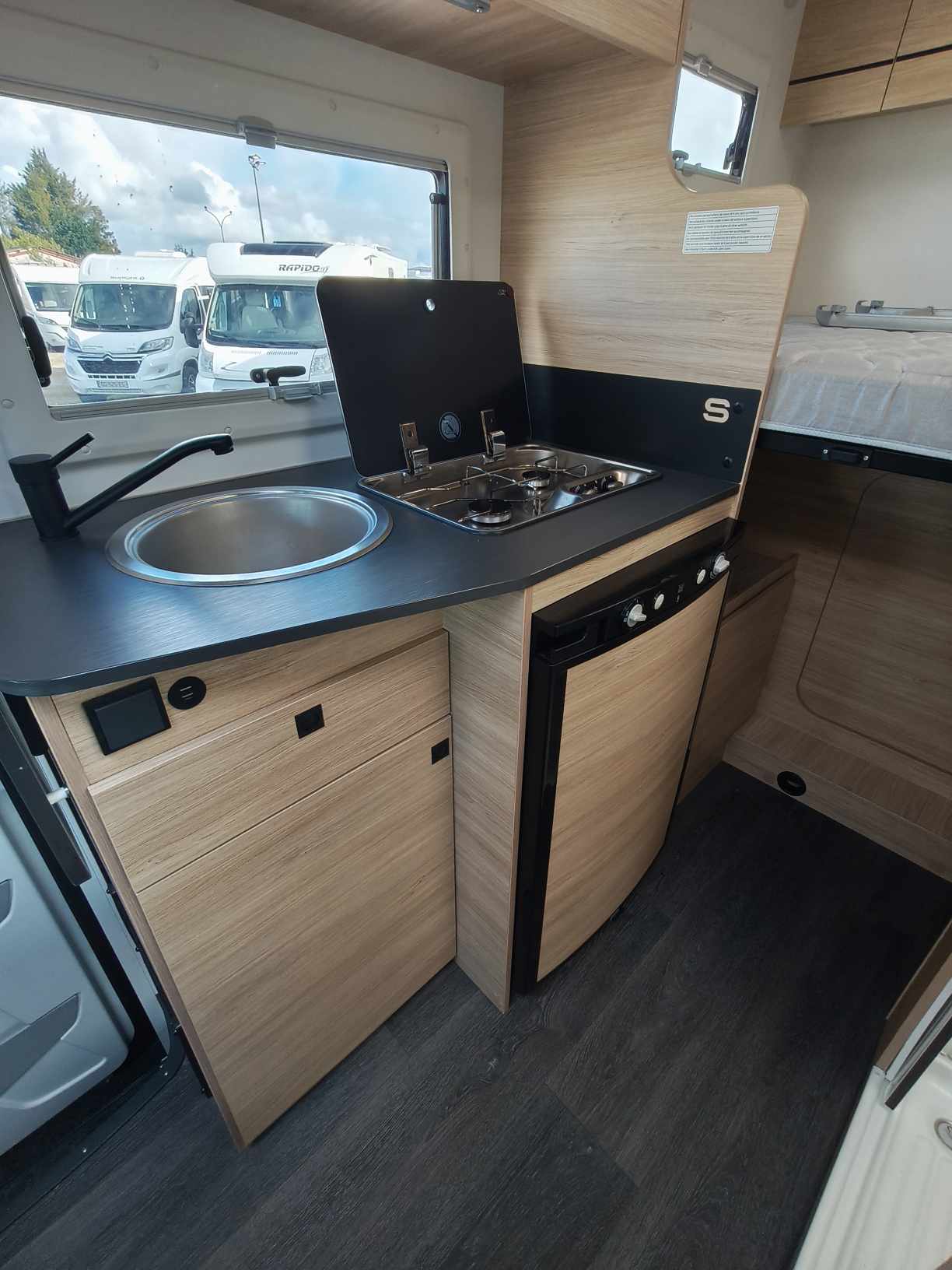 CAMPING CAR CHALLENGER S194 SPORT