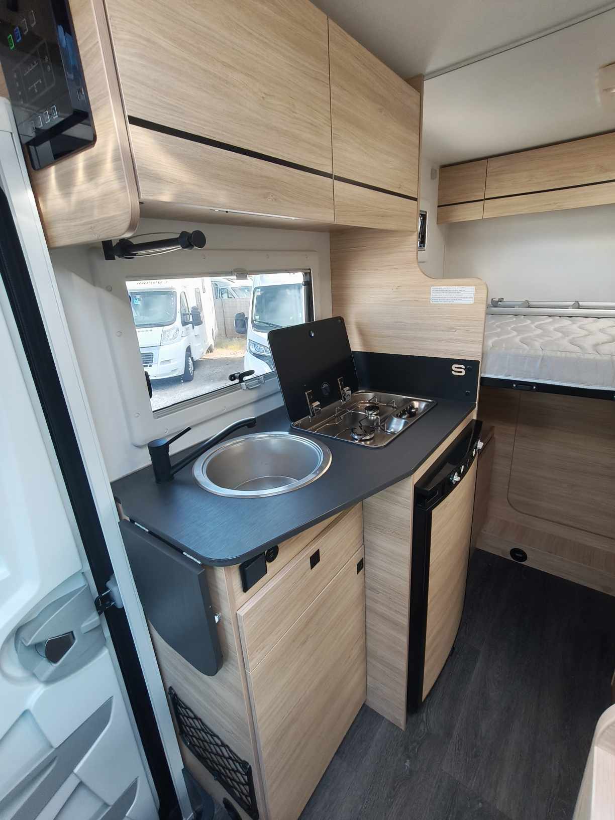 CAMPING CAR CHALLENGER S194 SPORT