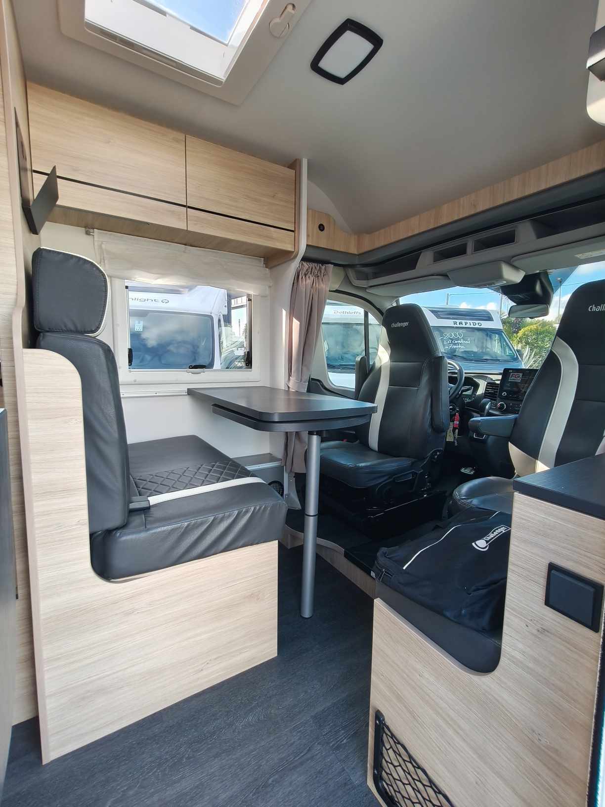 CAMPING CAR CHALLENGER S194 SPORT