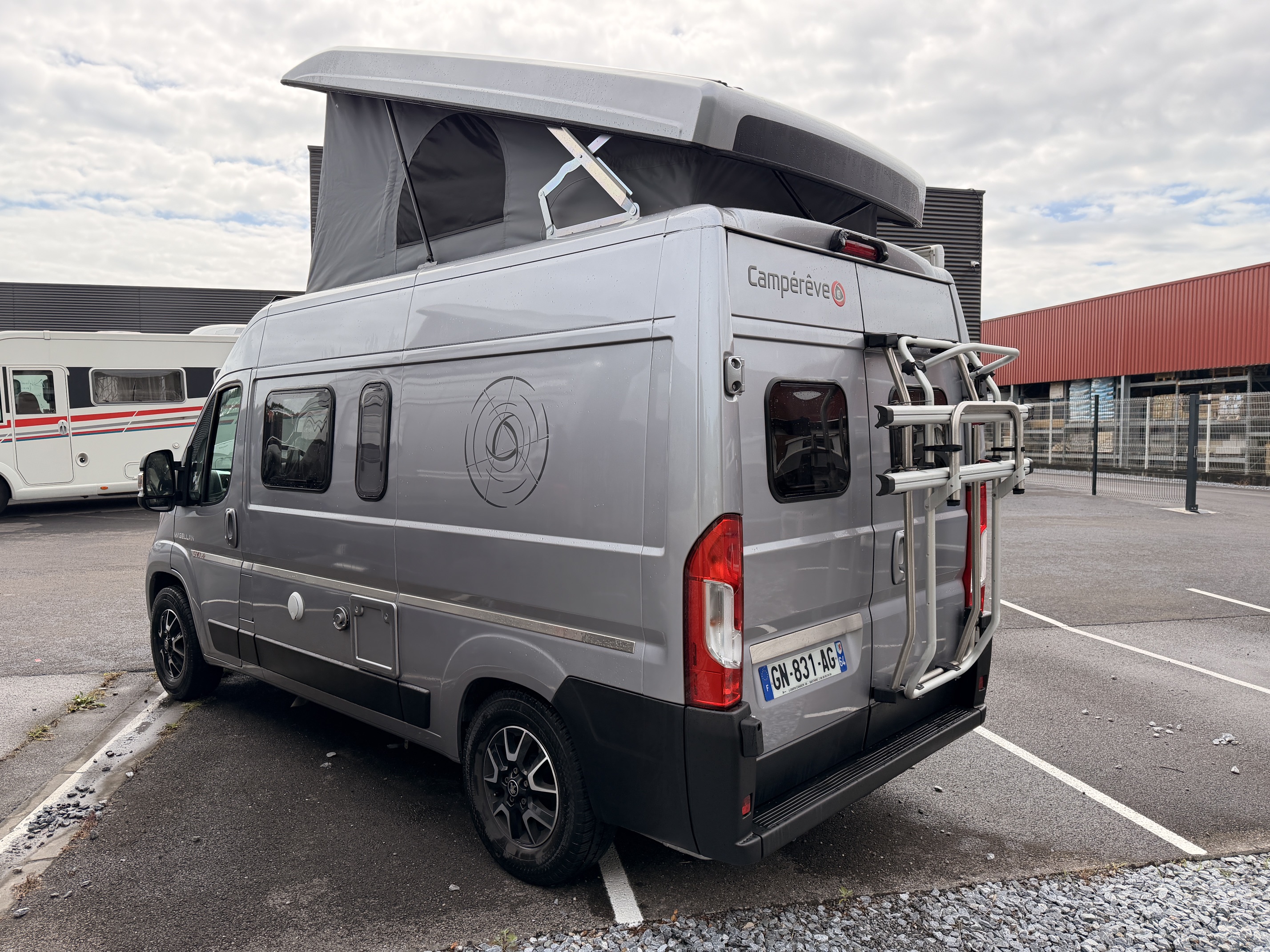 FOURGON CAMPEREVE MAGELLAN 540 AIR