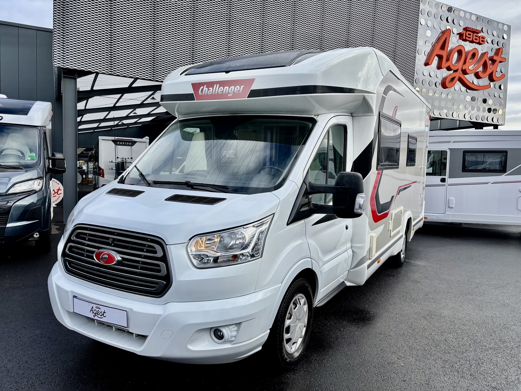 CAMPING CAR CHALLENGER 260 Graphite edition