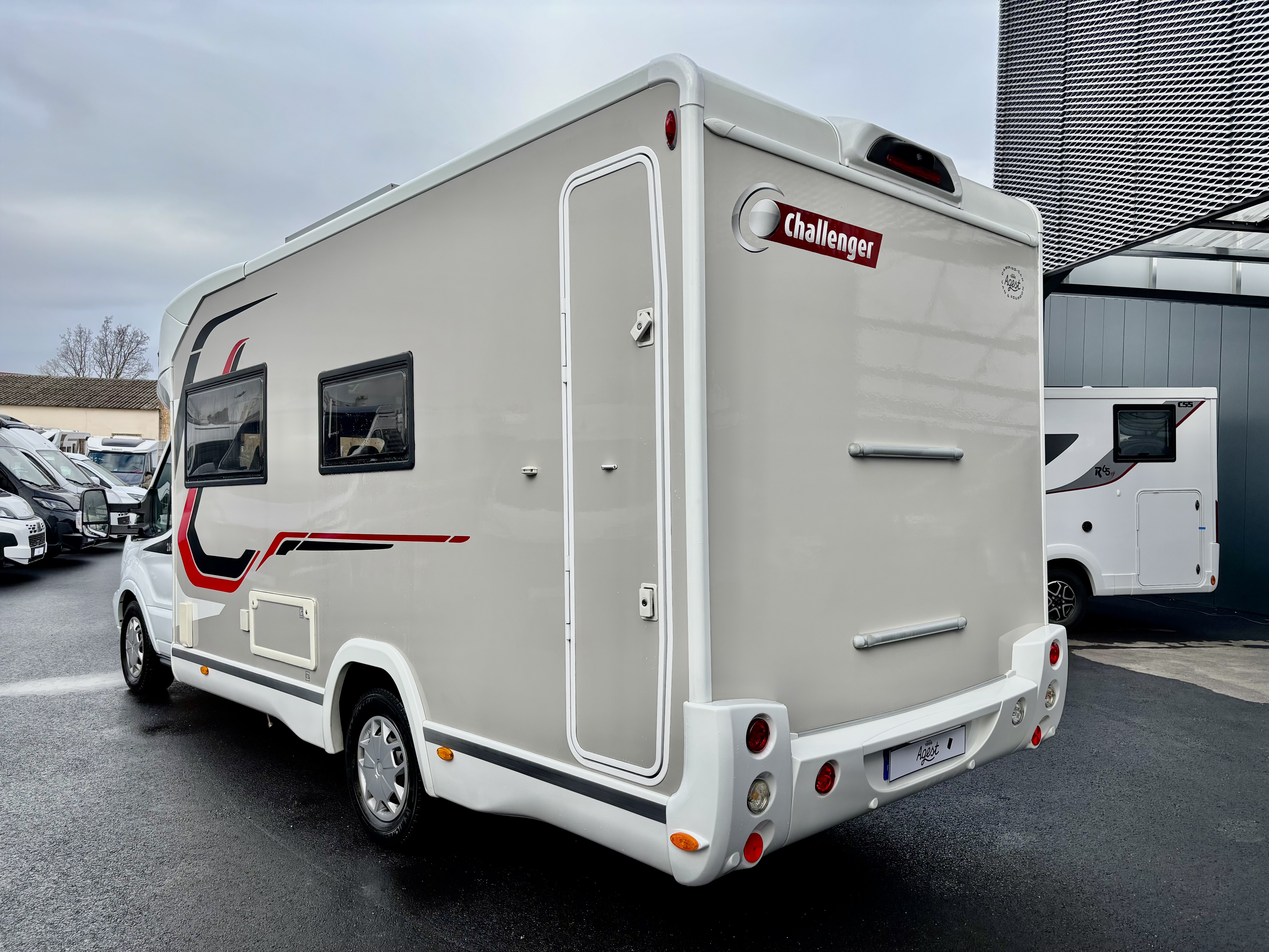 CAMPING CAR CHALLENGER 260 Graphite edition