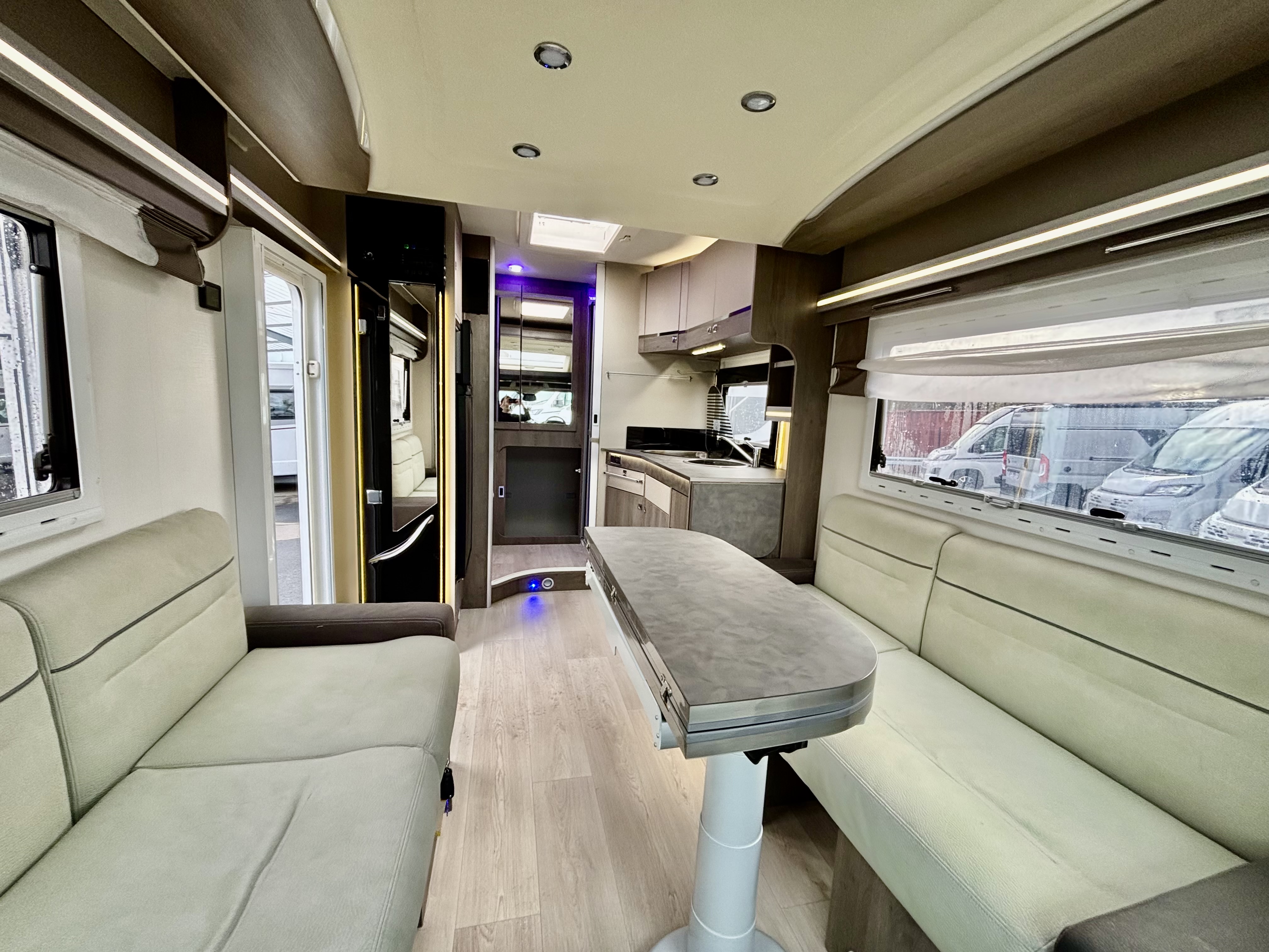 CAMPING CAR CHALLENGER 260 Graphite edition