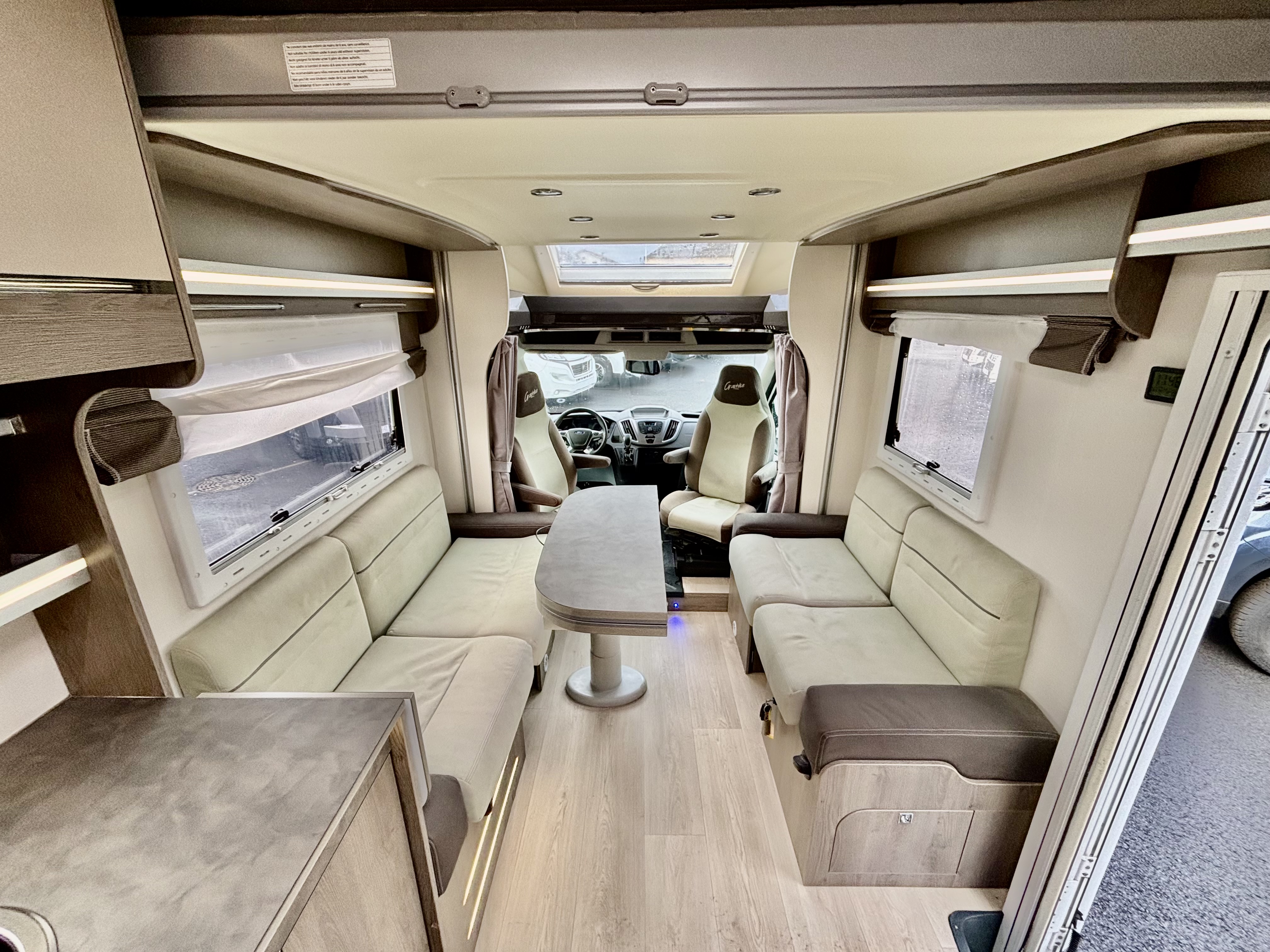 CAMPING CAR CHALLENGER 260 Graphite edition
