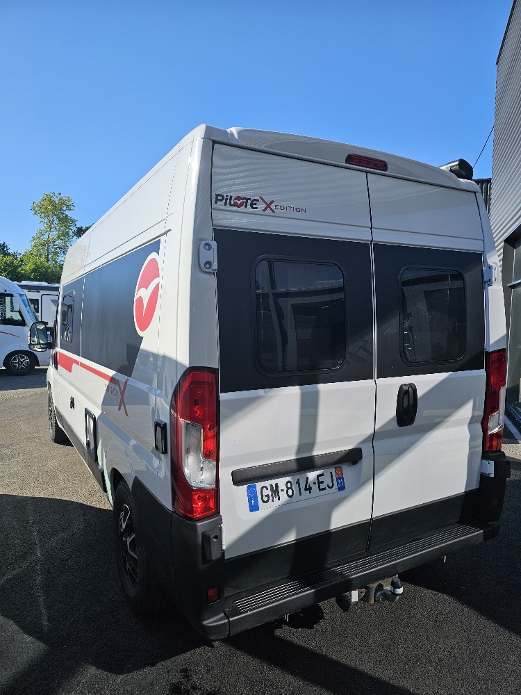 FOURGON PILOTE V600G  X EDITION