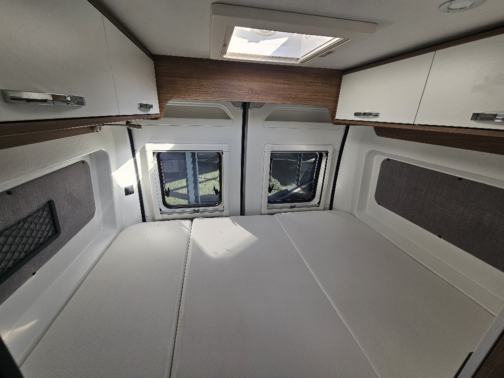 FOURGON PILOTE V600G  X EDITION