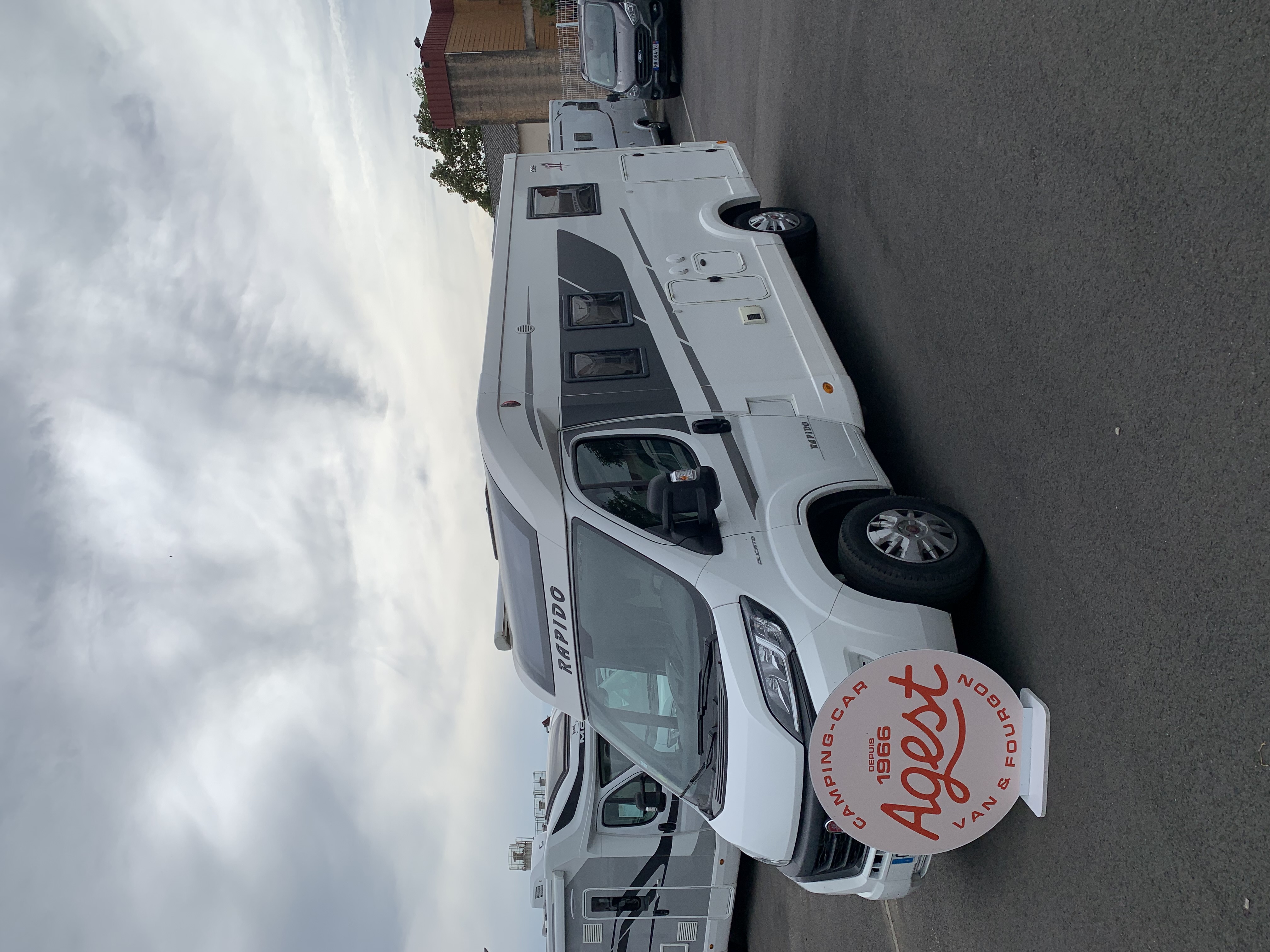 CAMPING CAR RAPIDO C86