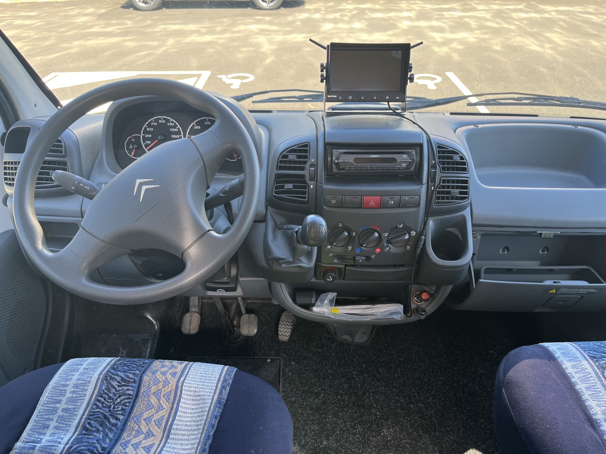 CAMPING CAR PILOTE P 650 AVENTURA