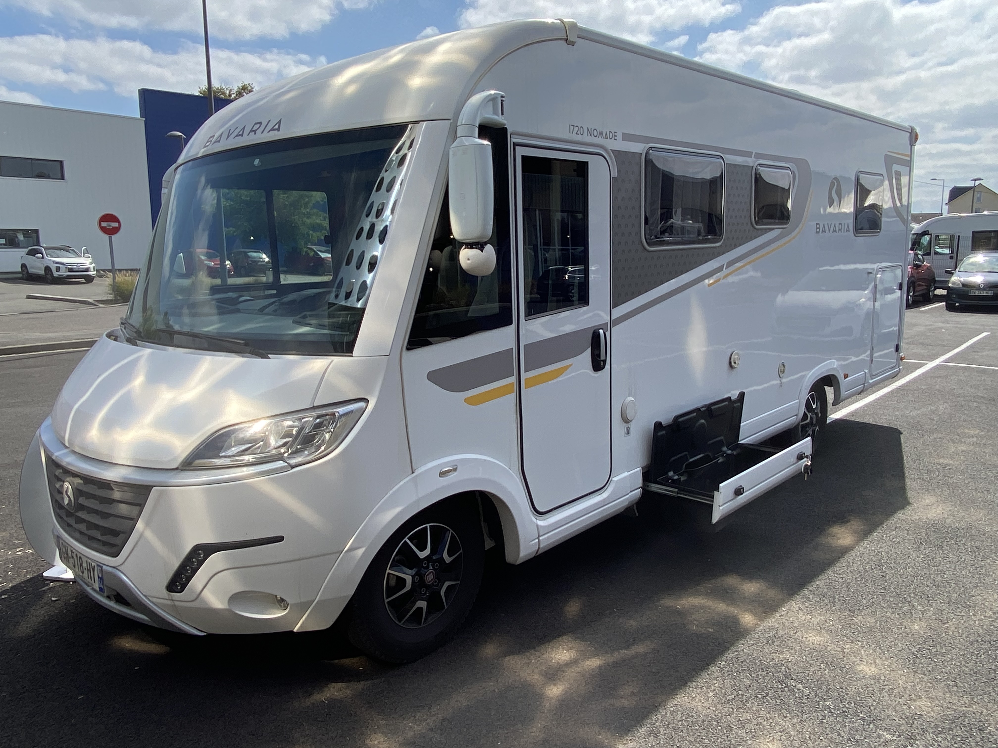 CAMPING CAR BAVARIA I 720 NOMADE